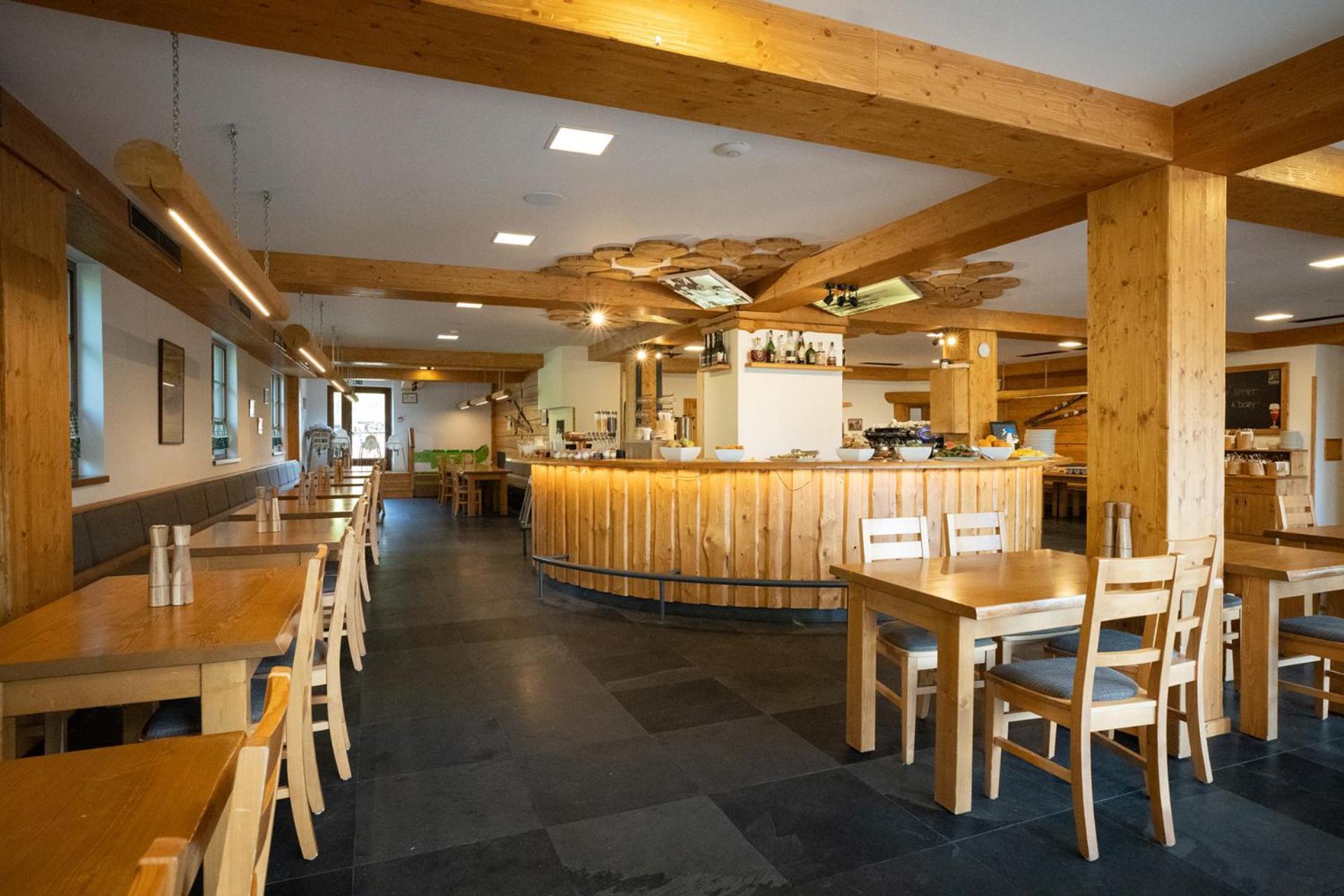Hotel Kristian Kubova Huť 外观 照片